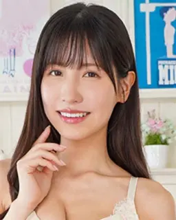 Momo Sakura